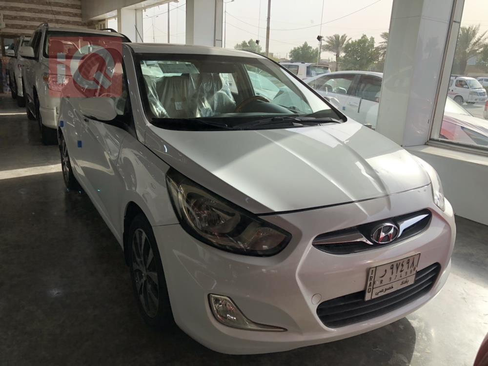 هیوندای ئەکسنت